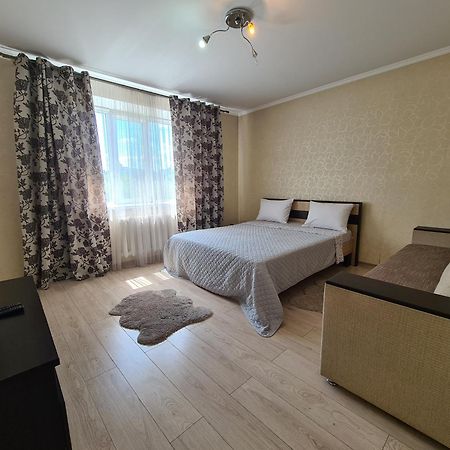 Decebal 2 Apartment Chisinau Bagian luar foto