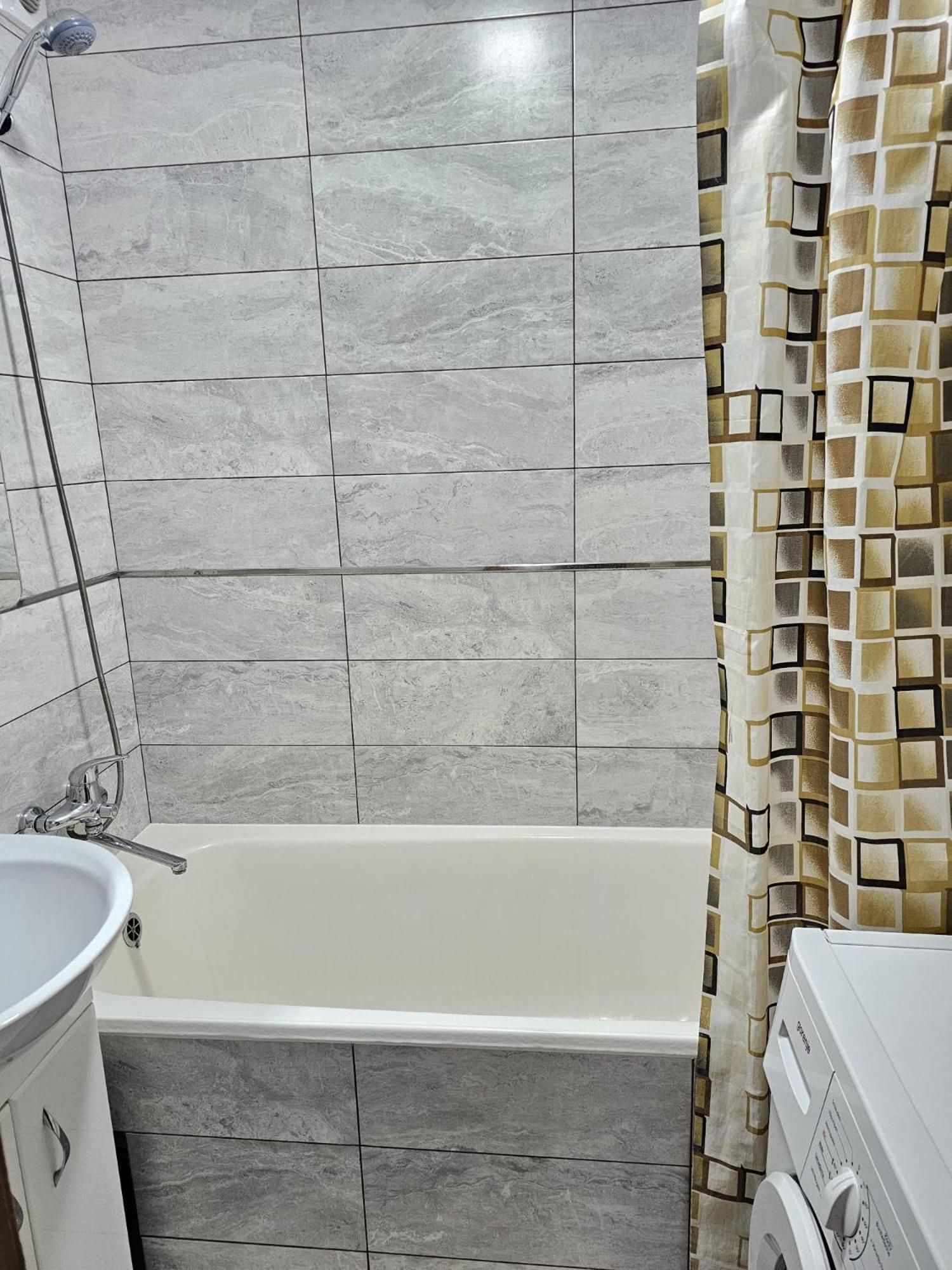 Decebal 2 Apartment Chisinau Bagian luar foto