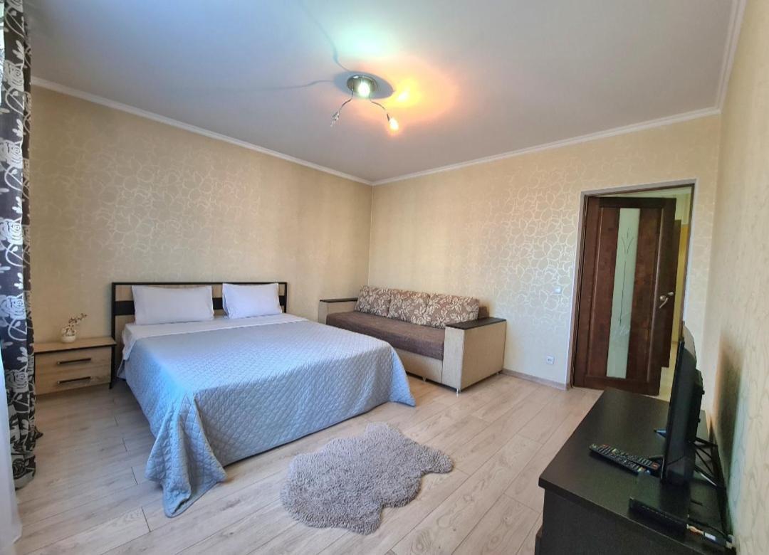 Decebal 2 Apartment Chisinau Bagian luar foto